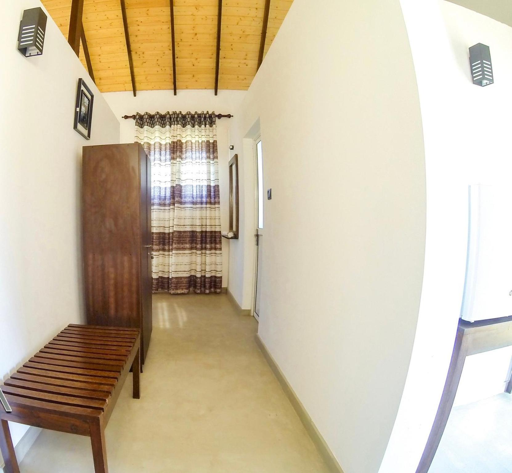 Thihawa Eco Huts Yala Bed & Breakfast Tissamaharama Luaran gambar